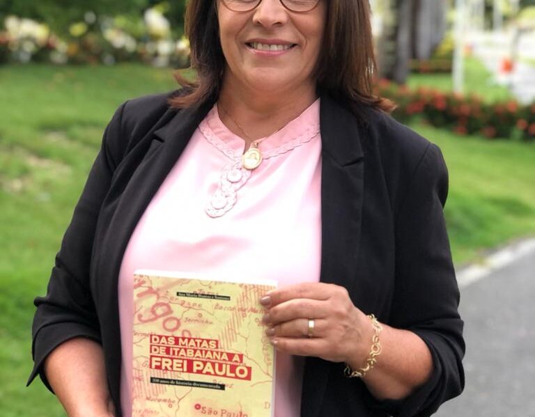 Livro conta a história da origem de Frei Paulo no interior sergipano