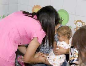 Aracaju suspende vacinação com a Pfizer baby