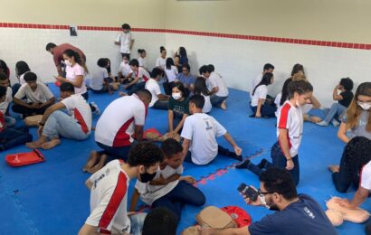 Treinamento de RCP promovido pela Saese prepara 267 estudante