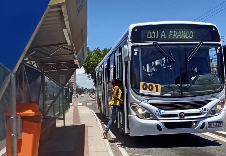 Sinttra coloca Sergipe em destaque com um dos salários mais bem pagos do país, aos trabalhadores do transporte público Sinttra coloca Sergipe em destaque com um dos salários mais bem pagos do país, aos trabalhadores do transporte público