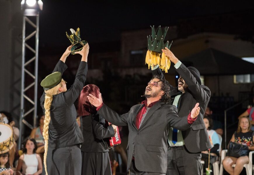 Grupos teatrais Clowns de Shakespeare, Facetas e Asavessa farão apresentações em Sergipe