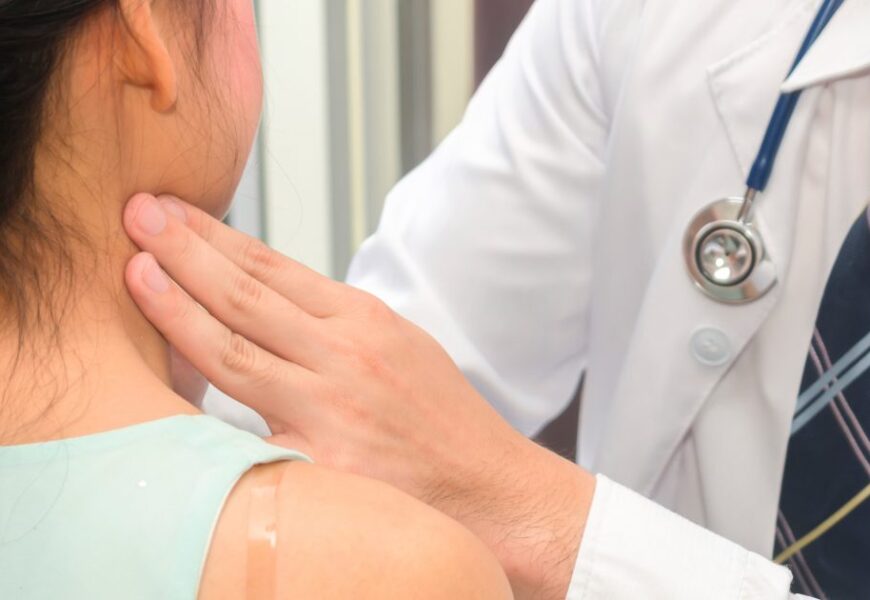 Vacina contra HPV previne câncer de cabeça e pescoço em homens, diz estudo Vacina contra HPV previne câncer de cabeça e pescoço em homens, diz estudo