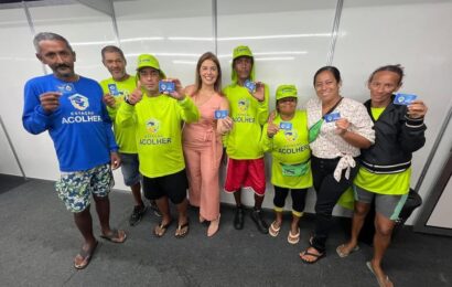 Seasic e Setransp promovem cartão de transporte aos catadores da Estação Acolher