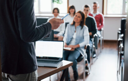 UNINASSAU Aracaju oferece cursos gratuitos em diferentes áreas