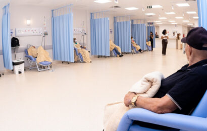 HOSPITAL DO CÂNCER DE SERGIPE RECEBE OS PRIMEIROS PACIENTES PARA O TRATAMENTO DE QUIMIOTERAPIA HOSPITAL DO CÂNCER DE SERGIPE RECEBE OS PRIMEIROS PACIENTES PARA O TRATAMENTO DE QUIMIOTERAPIA