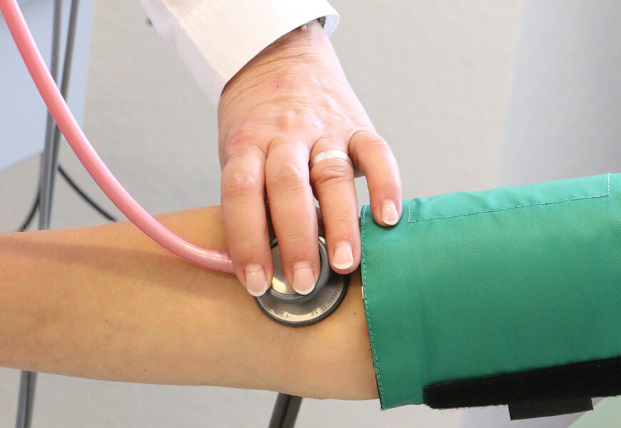 Março Lilás: ações de prevenção e diagnóstico precoce do câncer do colo do útero acontecem no Shopping Jardins