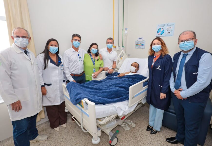 Presidente da Coopanest-SE acompanha visita do governador ao primeiro paciente transplantado de fígado de Sergipe