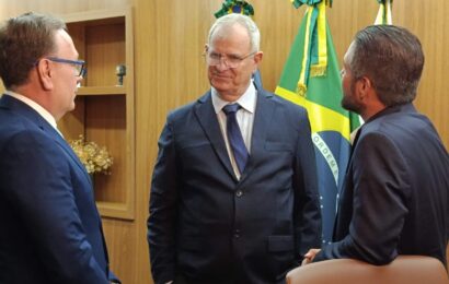 Presidente da COOPANEST-SE destaca projetos de responsabilidade social na Tribuna Livre da Câmara de Aracaju